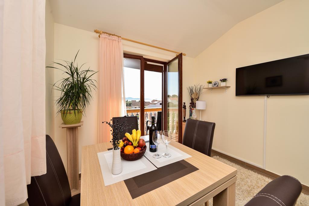 Apartments Anita Zadar Bagian luar foto