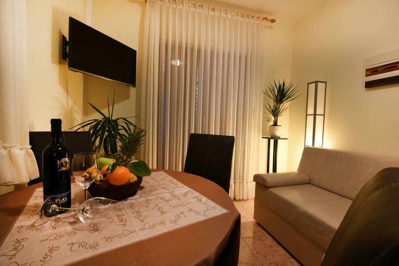 Apartments Anita Zadar Ruang foto